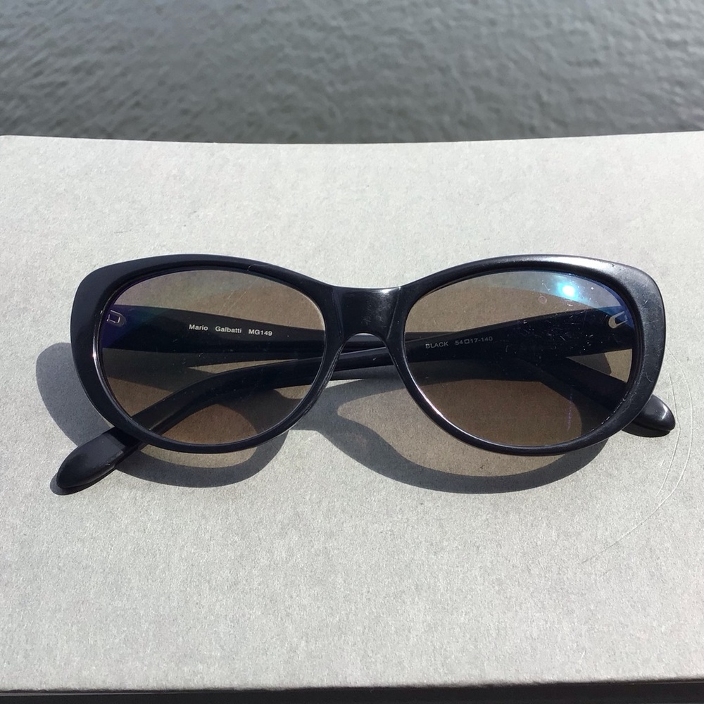 Mario Galbatti Black Women's Cat-Eye Sunglasses MG149
